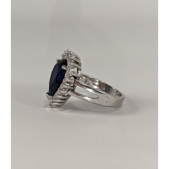 Teardrop Sapphire Blue and Clear Rhinestone Ring  Size  7.25 - Picture 4 of 10
